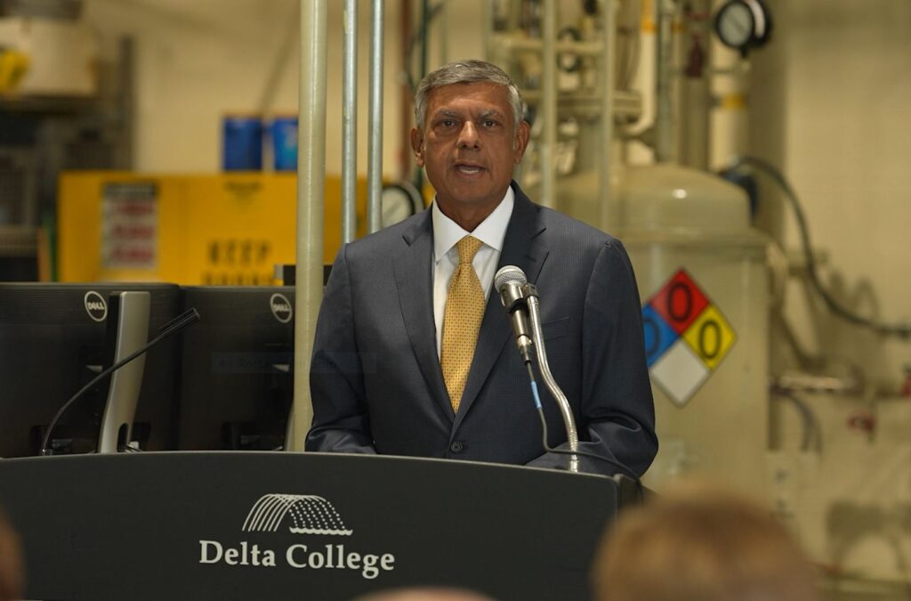 AB-Delta-MEDC-vidcap2